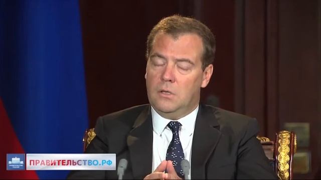 Дмитрий Медведев: правительство будет отчитываться еженедельно о своей работе