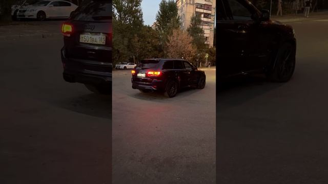 Звук выхлопной системы на Jeep Grand Cherokee