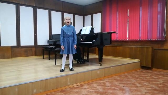 Хирт Мария - муз. Р. Бойко сл. М. Садовского «Елочка» смотреть онлайн