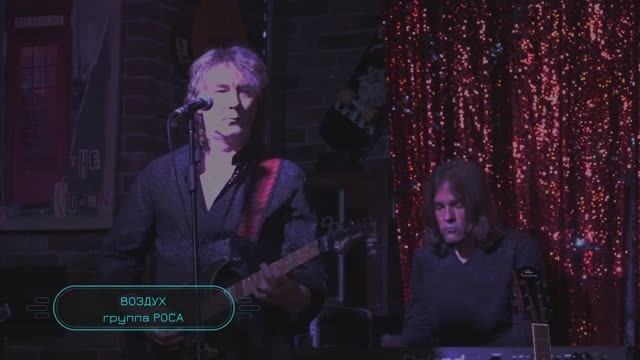 Умная музыка видео. Умная музыка. Девушка в восторге. Умная музыка видео. Красивая девушка в наушниках.