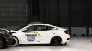 Лобовые краш тесты машин. Frontal crash tests of cars #crashtest