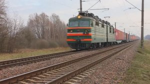 ВЛ80С-563 (БЧ, ТЧ-3 Барановичи) с контейнерным поездом двойной длины (2*57 у.в.)