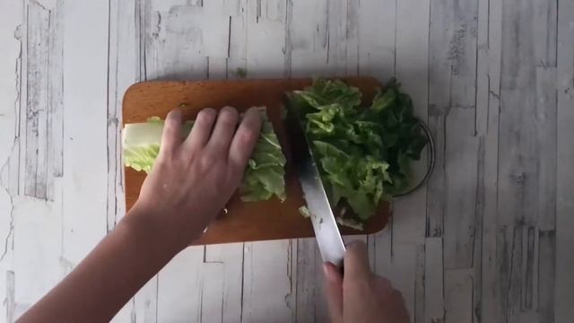КАК ПРИГОТОВИТЬ САЛАТ С КИТАЙСКОЙ КАПУСТОЙ И КУРИЦЕЙ? С сыром, без майонеза, на праздничный стол!