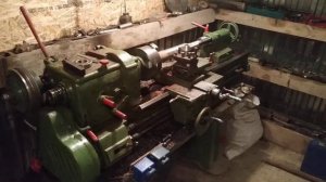 Токарний станок т4