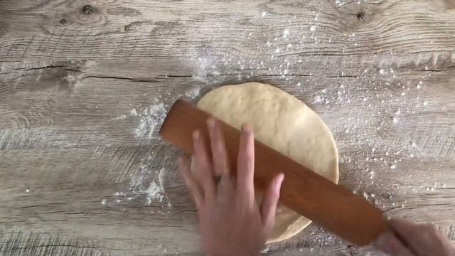 КАК ПРИГОТОВИТЬ ПИРОГ С СЫРОМ ИЗ ДРОЖЖЕВОГО ТЕСТА В ДУХОВКЕ? Вкусная и красивая выпечка на кефире