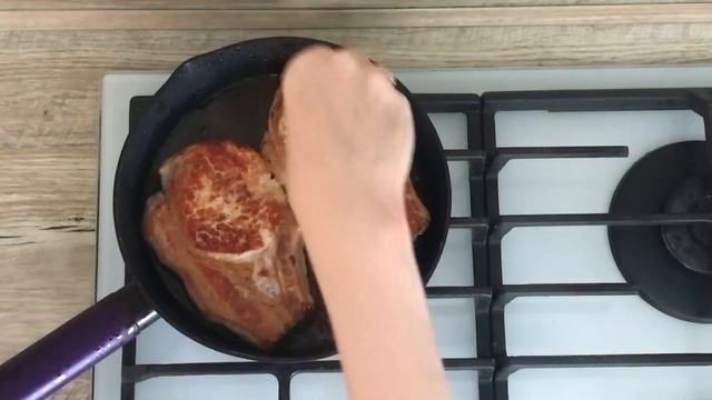 КАК ПРИГОТОВИТЬ КАРТОШКУ ПО-ДЕРЕВЕНСКИ С МЯСОМ В ДУХОВКЕ? Вкусно и очень просто на обед или ужин