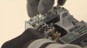 Вспомогательные контакты AUX-C - 3Q в левый полюс