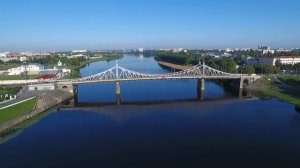 "Мои стихи не Пушкинские строки"