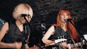 Hey Bulldog (The Beatles Cover) - MonaLisa Twins (Live at the Cavern Club)