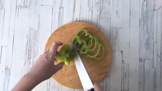 КАК ПРИГОТОВИТЬ ПИЦЦУ С САЛЯМИ И СЫРОМ МОЦАРЕЛЛА? В духовке, на тонком тесте, по-итальянски!