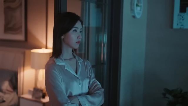 Movie！心機女陷害姑娘將她趕出公司，卻不知灰姑娘是董事長的女兒，反手1招將她開除！#我们的当打之年 #最新電影 #大陸電影 #職場電影