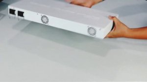 WHAT'S IN THE BOX? Mikrotik CRS328-4C-20S-4S - High Capacity Fiber Switch