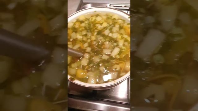 Очень ВКУСНЫЙ КУРИНЫЙ Суп Пюре с овощами, не только можно готовить летом, но и зимой! #shorts