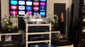 Ngọc Hà _ piano Nguyễn Ánh 9 _ titan 8 _ H9999