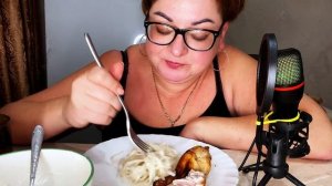 ￼

А НА ПЕРЕКУС ПЕРЕД УЖИНОМ ВСЕ ПРОСТО/КУРИЦА БЕЗ МАСЛА/МАКАРОНЫ ПЕРЕВОРИЛА/ЭХ,НАТАША/ЕМ И ХУДЕЮ/МУ