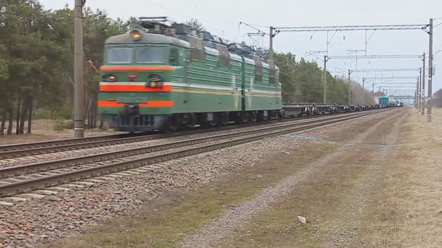 ВЛ80С-626 (БЧ, ТЧ-3 Барановичи) с грузовым поездом