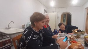 Сегодняшние посиделки в кругу друзей! С юбилеем поздравляем дорогую Лизу Джанчëрову!