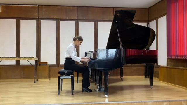 Кандыба Алена И С Бах Инвенция до мажор Г Герц Этюд до мажор смотреть онлайн