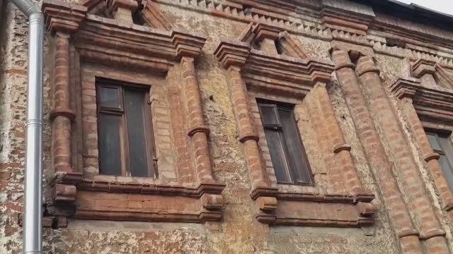 "Дорога в Лавру" день 2 ч.3. По Хохловке. Палаты Мазепы. Храм Троицы Живоначальной в Хохлах.