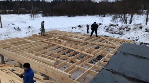 Как зимой построить каркасный дом 85м² своими руками | Стены Часть 1.