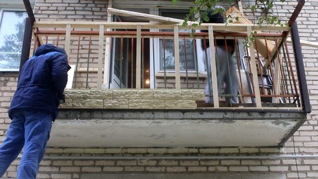 Строим балкон