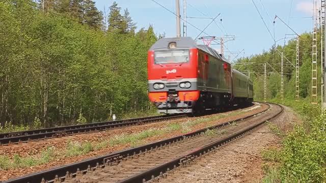 ЭП2К-457 (РЖД/Окт, ТЧ-8) с поездом №16 "Арктика" Мск - Мурманск (РЖД/ФПК/Окт)