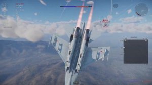 War Thunder су27, я что-то нажал и р27р не завелась