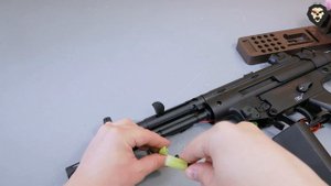 Страйкбольный автомат Cyma H&K MP5 CM.041J (6 мм, выдвижной приклад) видео обзор