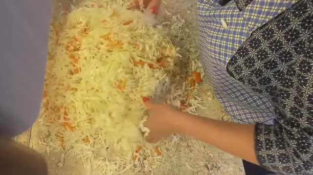 КАПУСТА КЛАССИЧЕСКИМ СПОСОБОМ /ОЧЕНЬ ВКУСНАЯ