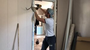 Дверь своими руками. Как установить дверь? | Making a wooden door