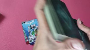 СКУЧАЕТ ЛИ ОН❓