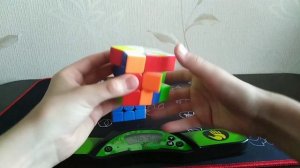 Сборка кубика Рубика и скваера на время.