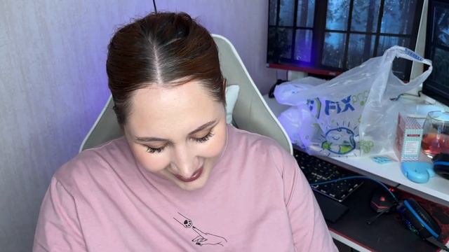 отец вернулся с хлебом и с пакетом из FixPrice спустя два года | распаковка смотреть онлайн