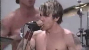 Red Hot Chili Peppers - Right On Time (Live)
