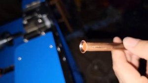 Машина для развальцовки труб под углом 37°