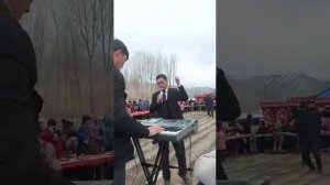 Дехаи угук дар хизмати халкамон бо овози зинда дар ютуб канали ман обуна шавед лак ва патписатсия