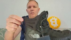 The North Face Vectiv Fastpack Insulated Futurelight Trail / Hiking Boot