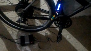 ПАРАЛЛЕЛЬНОЕ соединение Li-ion зарядок для электровелосипедов? Рванёт?))