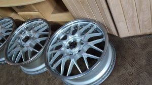 Продажа дисков R17