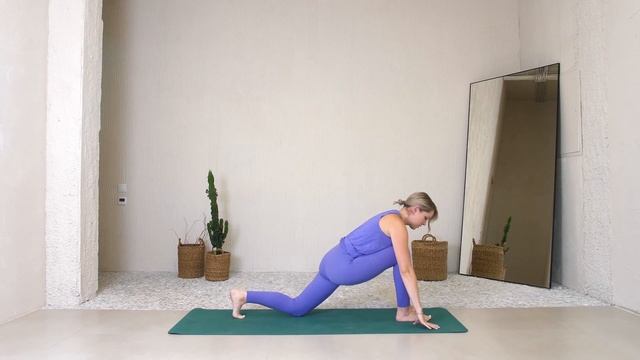 ПРИВЕТСТВИЕ СОЛНЦУ/ SURYA NAMASKAR