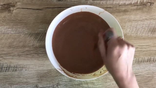 КАК ПРИГОТОВИТЬ ШОКОЛАДНЫЕ БЛИНЫ НА МОЛОКЕ? Простая, сладкая и вкусная выпечка с какао на завтрак