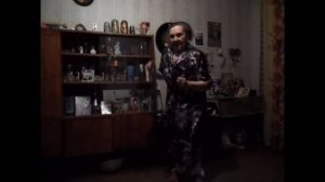 бабуля в 90 лет пляшет на своем дне рожденья