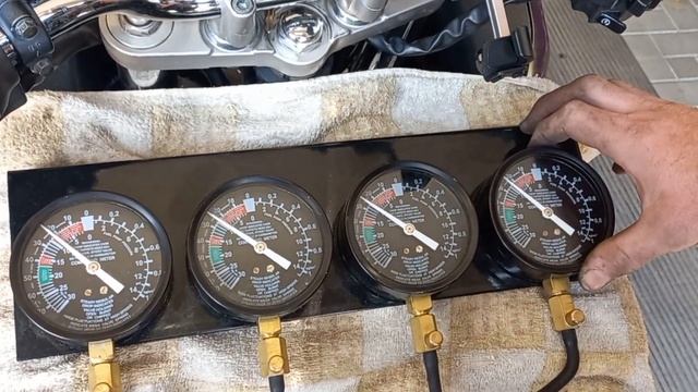 Синхронизация карбюратора SUZUKI BANDIT 1200.