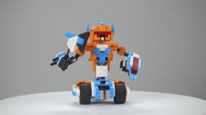 12 роботов из одного конструктора Apitor Robot X