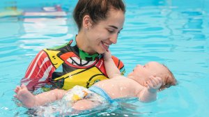 Детский бассейн и развивающий акваклуб «Аквабеби» СПб