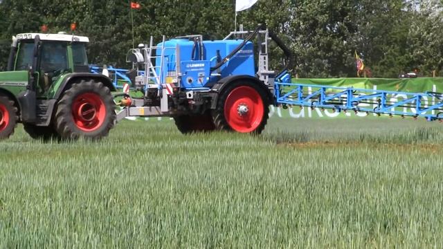Albatros 9 Lemken Crop Sprayer 2018 Demo at Borgeby fair