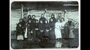 А в колодце там студёная вода