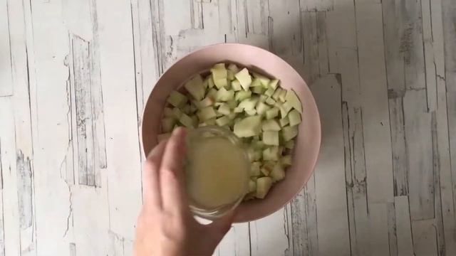 Сборный пирог из булочек с яблоками и орехами  Яблочный пирог из дрожжевого теста на молоке