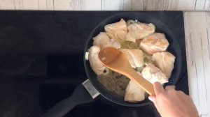 КАК ПРИГОТОВИТЬ КУРИНОЕ ФИЛЕ В СЛИВКАХ НА СКОВОРОДЕ? Вкусная тушеная курица на ужин