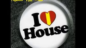Katy Perri - I Kissed A Girl (HOUSE).mp3